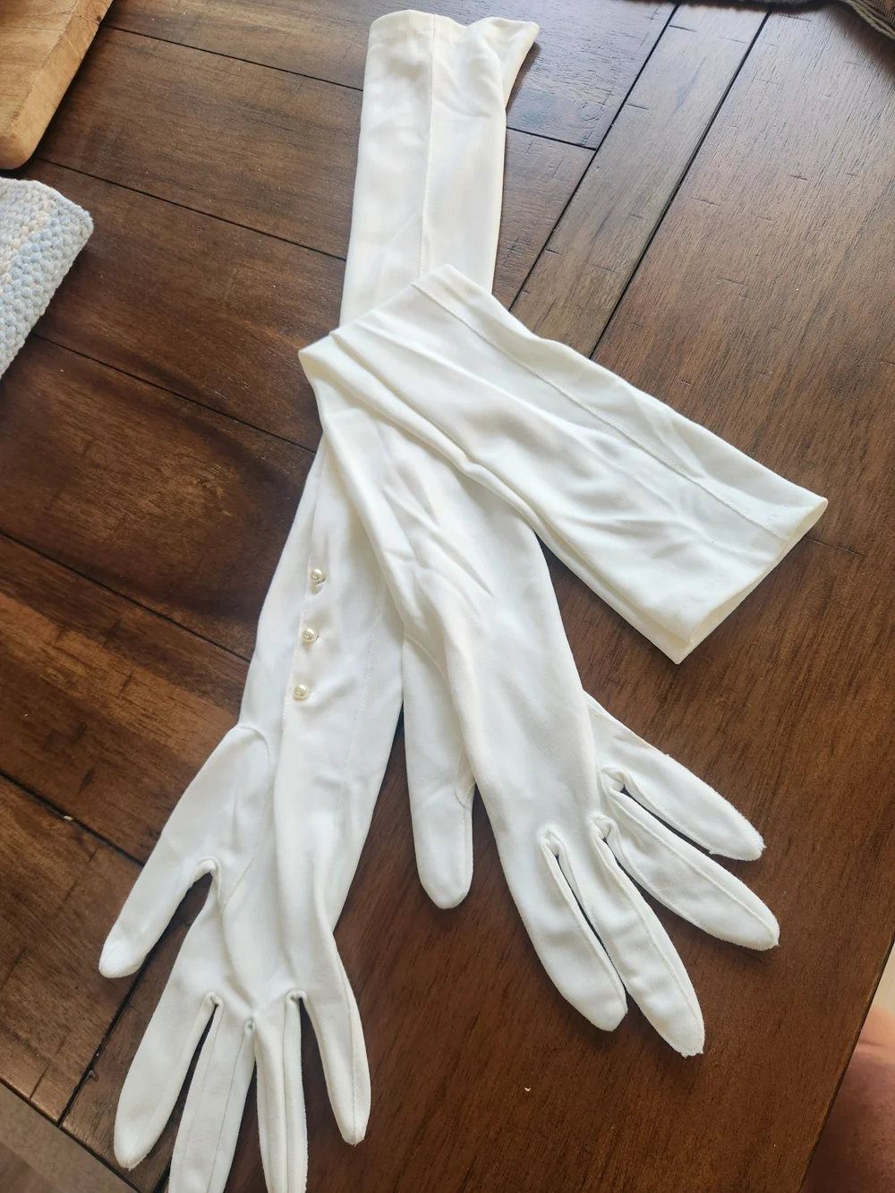 Vintage Van Raalte Ivory Opera Gloves Size 7.5 Pearl Button Bridal Formal USA